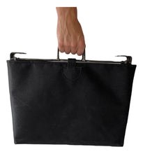Cargar imagen en el visor de la galería, Parrilla Portátil Plegable 60 x 40 con Bolso · Asado en el Camping o la Playa 🛒